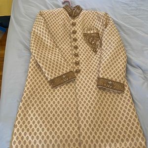 Men’s shirwani golden size 40